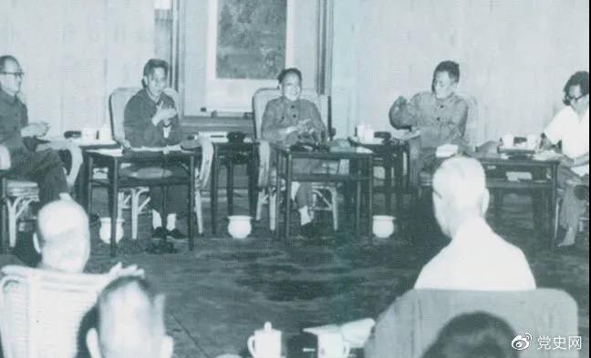 1977年8月4日-8日.jpg
